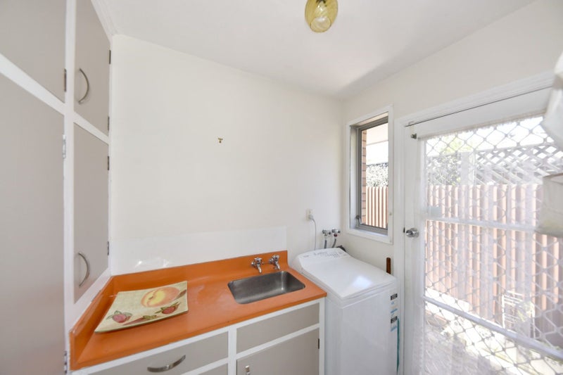 33 Montclare Avenue, Avonhead, Christchurch - Carousel 20