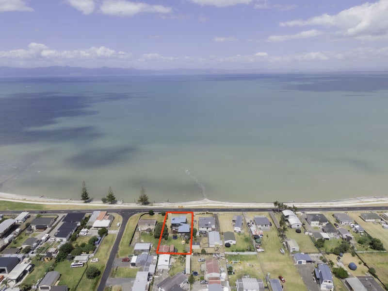 897 East Coast Road, Pokeno - Carousel 1