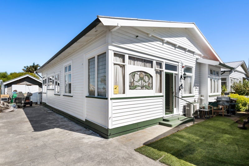 22 Ashridge Road, Napier South, Napier - Carousel 1