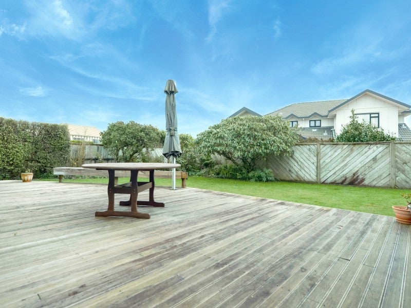 35 Harrowfield Drive, Harrowfield, Hamilton - Carousel 18