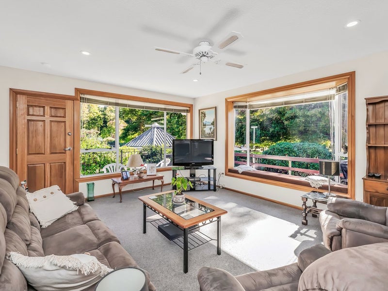 2/20 Gunns Crescent, Cashmere, Christchurch - Carousel 2