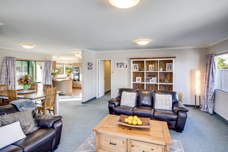 5A Montague Way, Taradale, Napier - Carousel 1