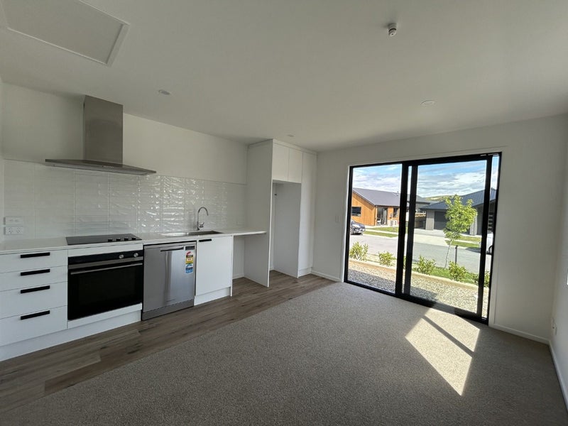 7 Collie Road, Jacks Point, Queenstown - Carousel 2