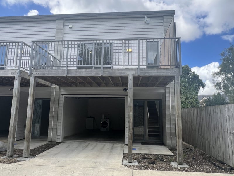 6/161 Nixon Street, Hamilton East, Hamilton - Carousel 1