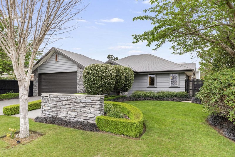 20 Rivers Edge, Northwood, Christchurch - Carousel 1