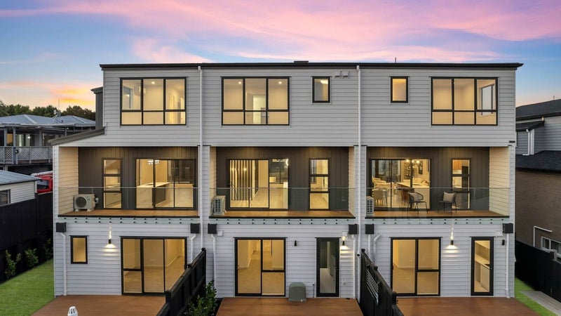 23D Pupuke Road, Birkenhead, Auckland - Carousel 1