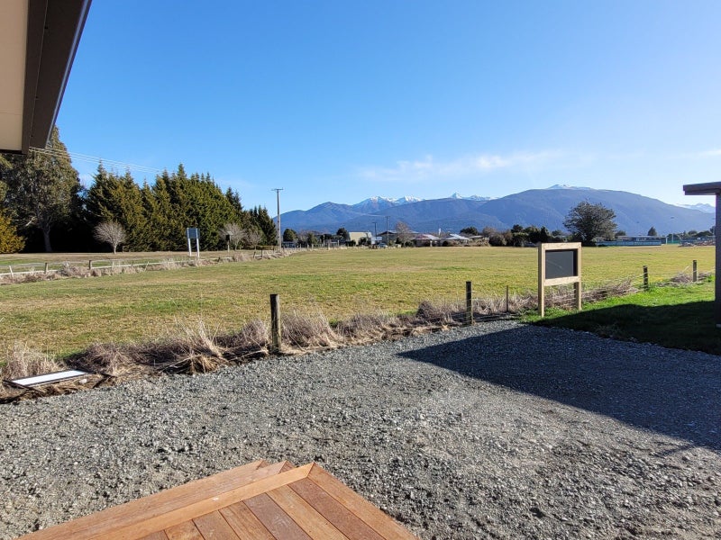 39 Tukare Loop, TE ANAU, TE ANAU - Carousel 9