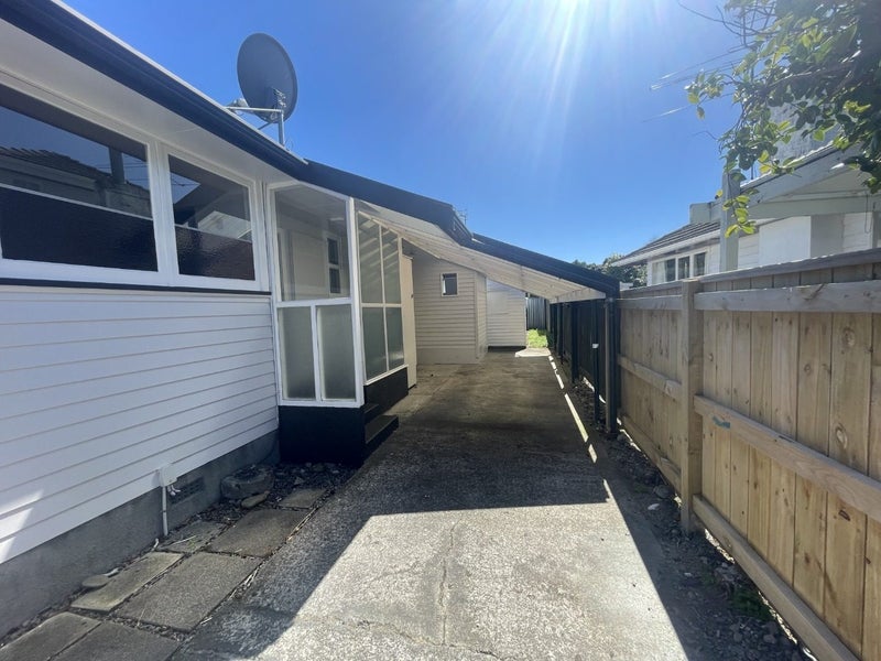 5 Parera Grove, Heretaunga, Upper Hutt - Carousel 18