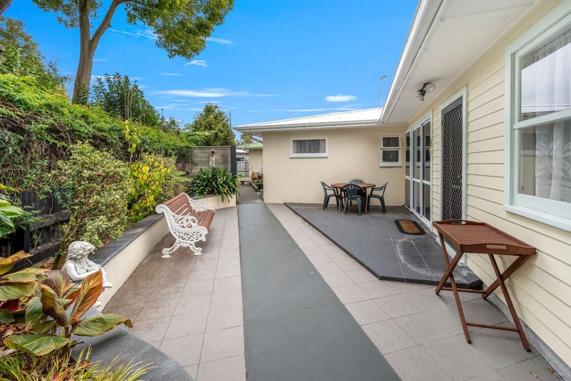89 Mcdonald Street, Napier South, Napier - Carousel 1