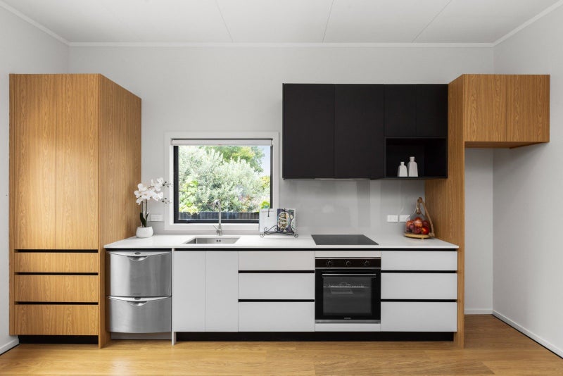 9A Barton Avenue, Marewa, Napier - Carousel 2