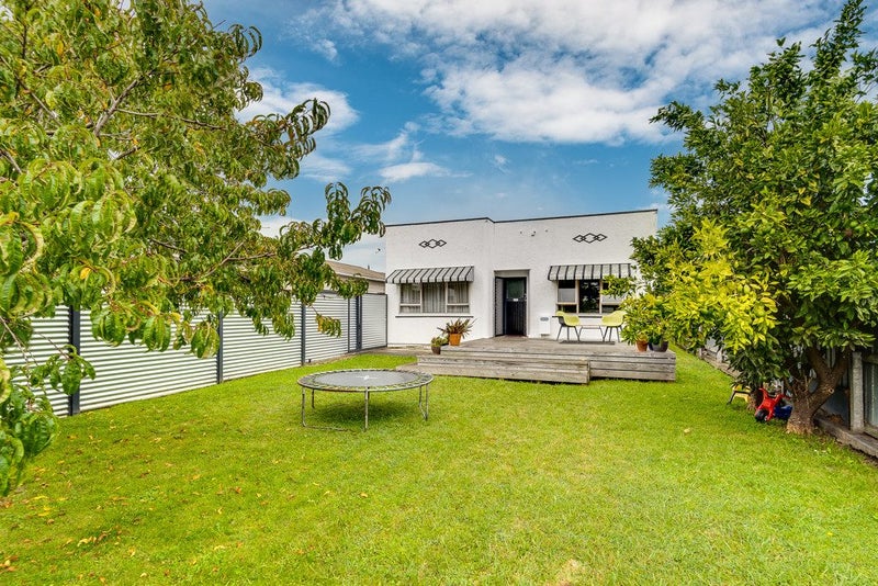 245 Taradale Road, Pirimai, Napier - Carousel 14