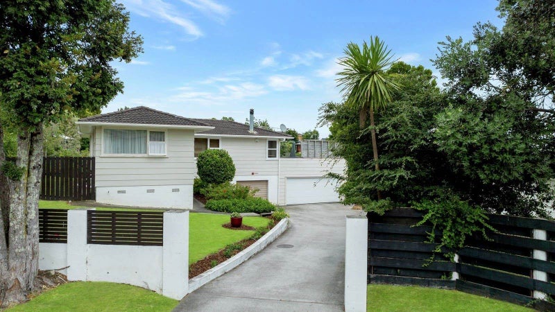 40 Opal Avenue, Pakuranga, Auckland - Carousel 1