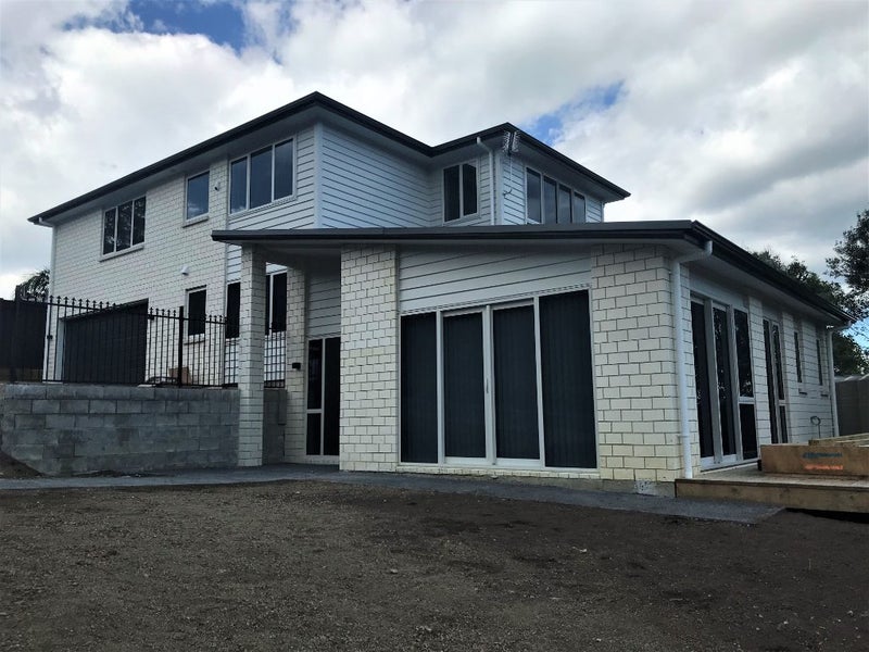 51A Frederick Street, Hillsborough, Auckland - Carousel 2