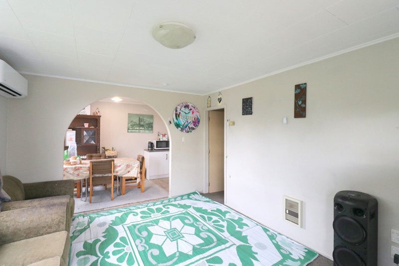 1/77 Venus Street, Georgetown, Invercargill - Carousel 2