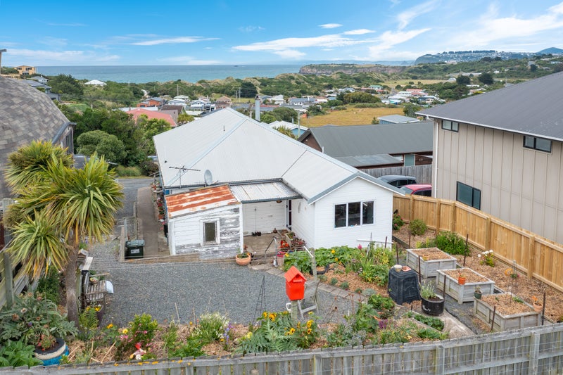 47 Oregon Street, Ocean Grove, Dunedin - Carousel 1