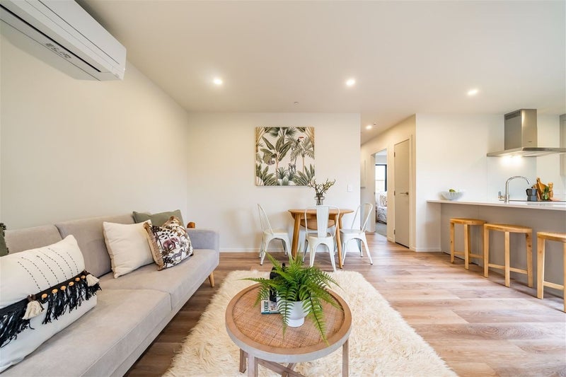 5/6 Exchange Street, Ebdentown, Upper Hutt - Carousel 2