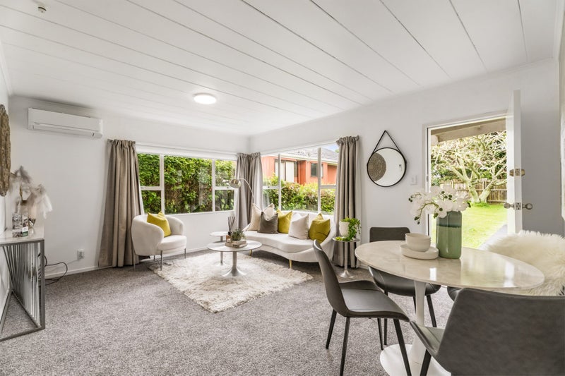 4/110 Selwyn Street, Onehunga, Auckland - Carousel 1