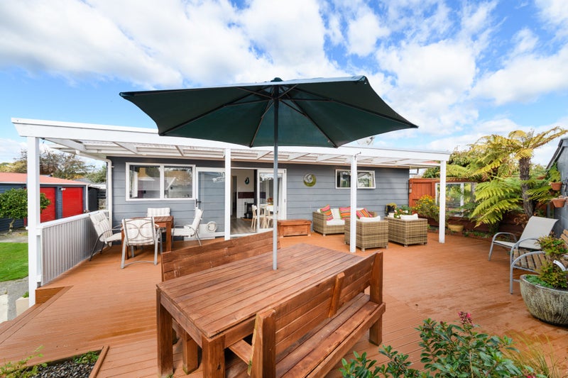 2 Grant Place, Awapuni, Palmerston North - Carousel 2