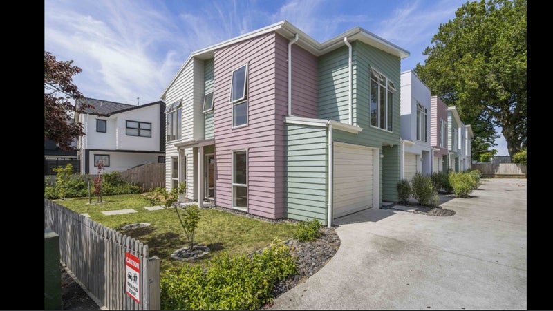 1/72 Carrington Avenue, Silverdale, Hamilton - Carousel 1
