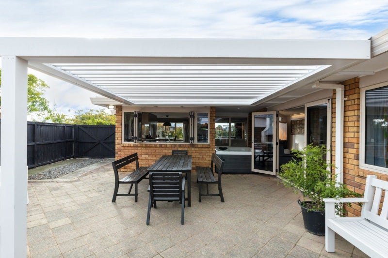 13 Spinnaker Drive, Flagstaff, Hamilton - Carousel 2