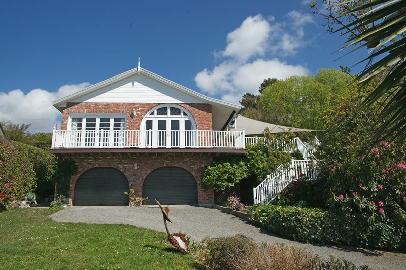 85 MAIN ROAD, Governors Bay, Governors Bay - Carousel 21