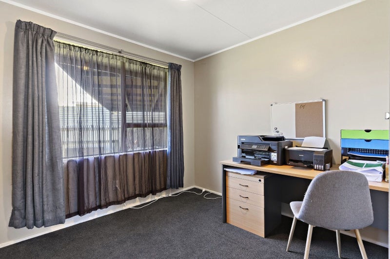 20 Atkinson Street, Masterton - Carousel 20