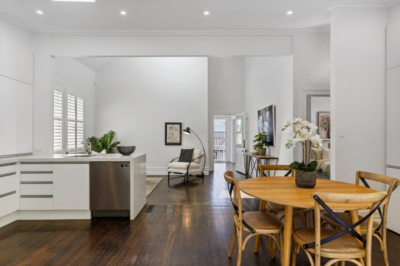 25 Bradford Street, Parnell, Auckland - Carousel 14