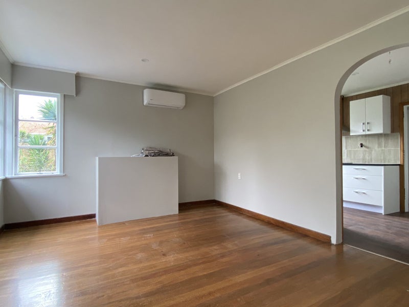 11 Gifford Avenue, Wesley, Auckland - Carousel 9