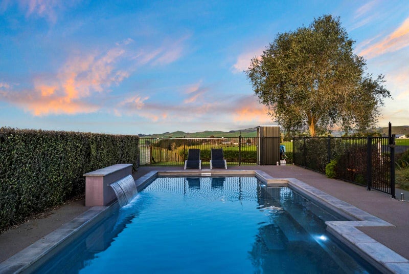 1513 Kaiaua Road, Pokeno - Carousel 2