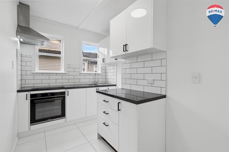 43 Rata Street, Naenae, Lower Hutt - Carousel 1