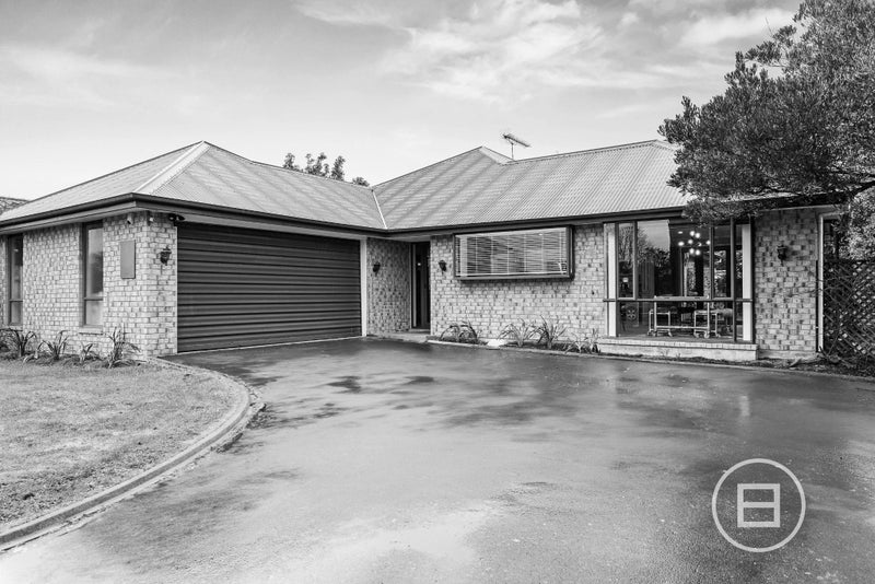 16 Shearwater Drive, Woolston, Christchurch - Carousel 1