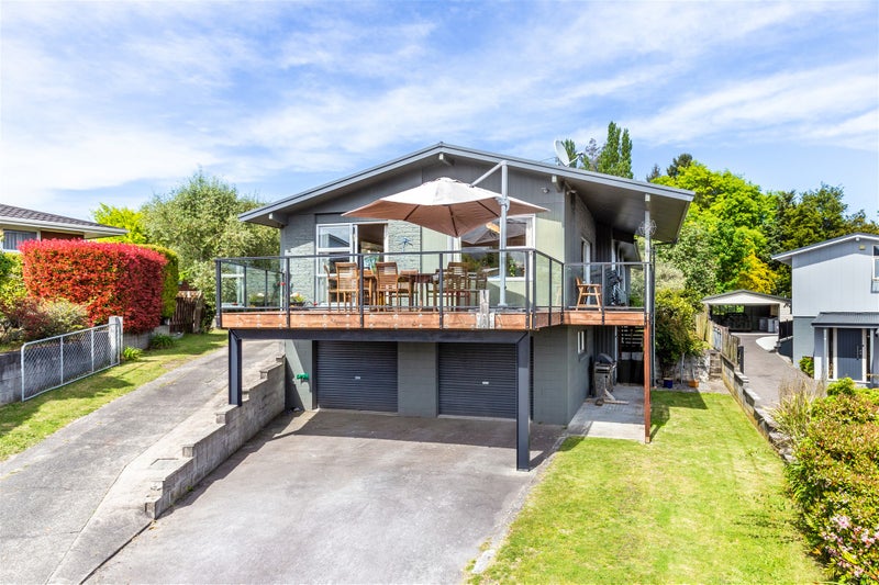 45 Tremaine Avenue, Two Mile Bay, Taupo - Carousel 1