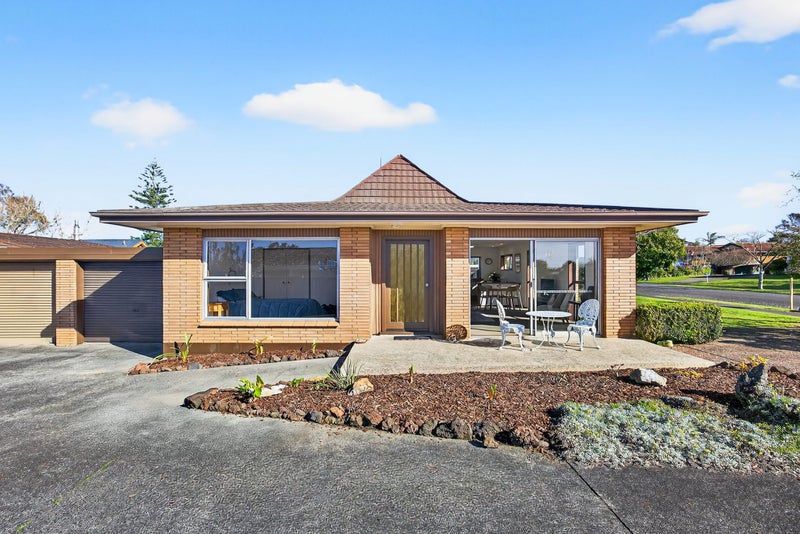 1/15 Serrita Avenue, Sunnyhills, Auckland - Carousel 1
