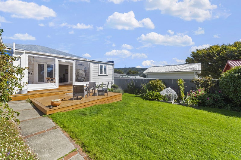 33 Burgess Road, Johnsonville, Wellington - Carousel 2