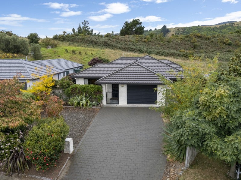 62 Lorna Irene Drive, Raumati South, Paraparaumu - Carousel 1