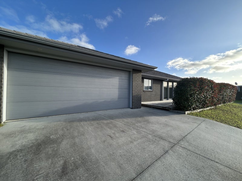26 Northcoast Place, Mangawhai Heads, Mangawhai - Carousel 1