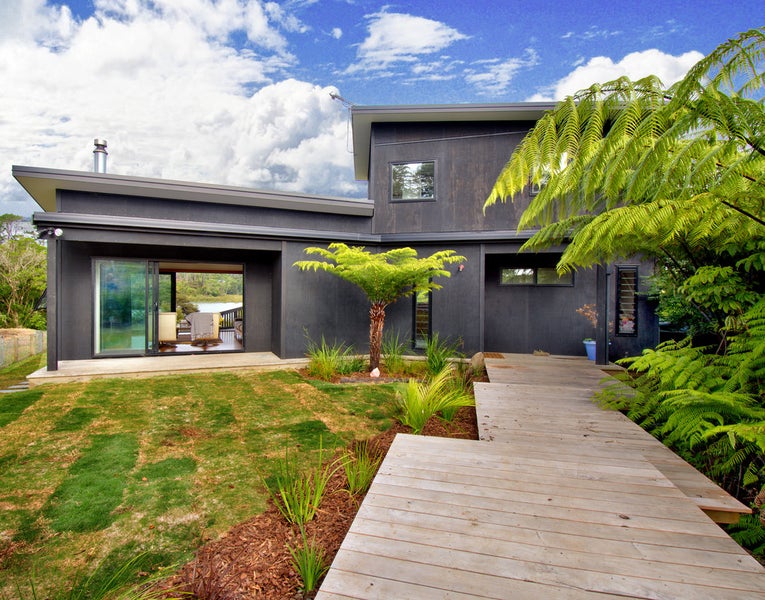 1024B Sussex Street, Mayfair, Hastings - Carousel 2