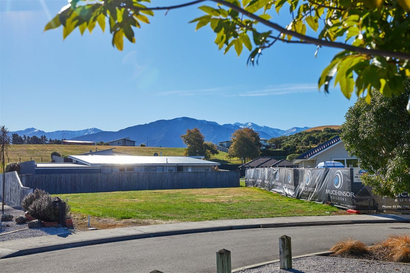 10 McRae Gardens, Kaikoura Flat, Kaikoura - Carousel 1
