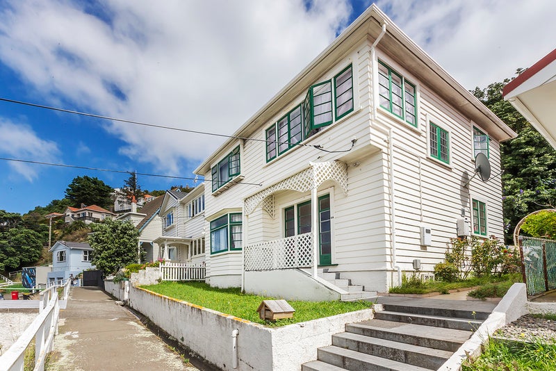 28 Queens Drive, Kilbirnie, Wellington - Carousel 1