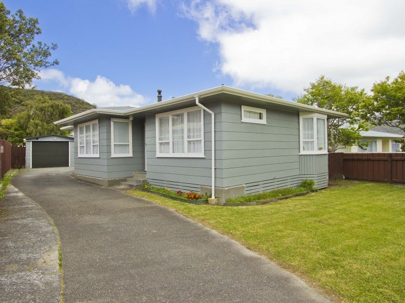62 Meremere Street, Wainuiomata, Lower Hutt - Carousel 1