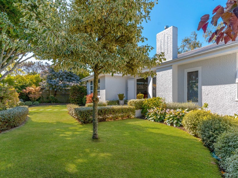 15 Mcmaster Street, Greytown - Carousel 1