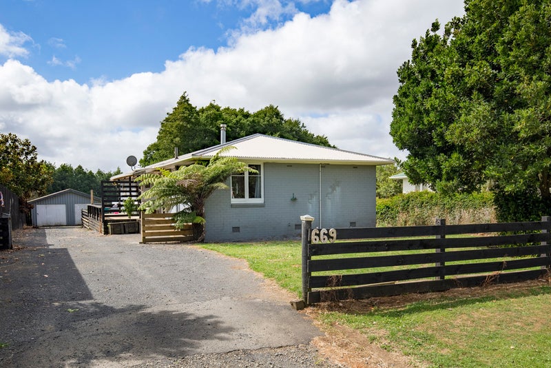 669 Onewhero-Tuakau Bridge Road, Tuakau - Carousel 1