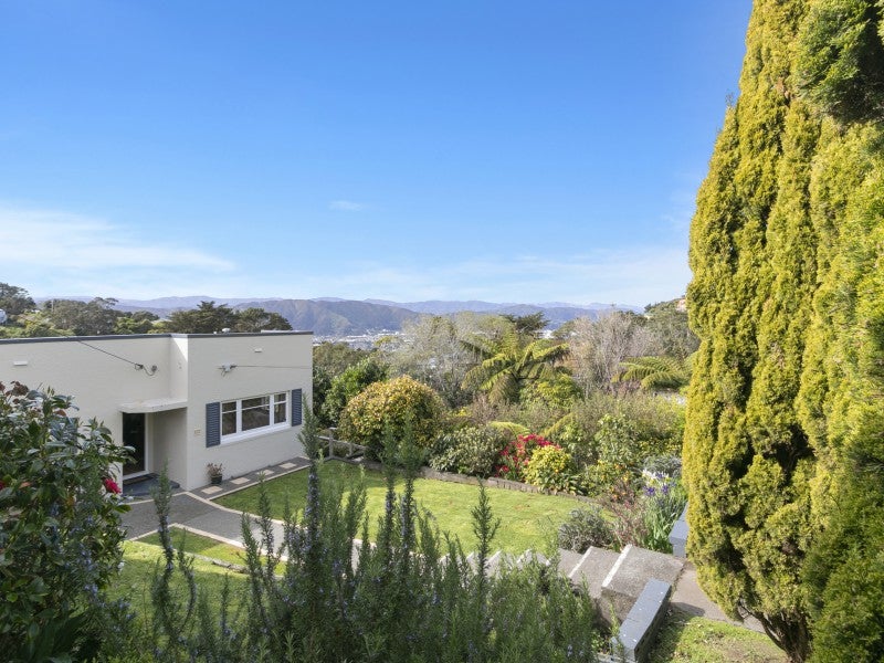 132 Miromiro Road, Normandale, Lower Hutt - Carousel 20