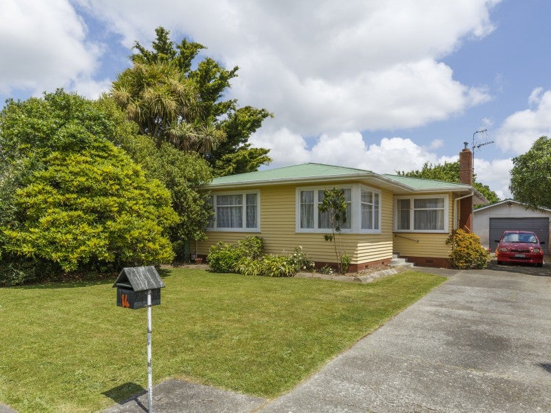 14 Dorset Crescent, Hokowhitu, Palmerston North - Carousel 1