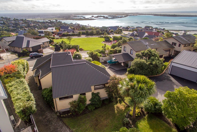 5 Assisi Street, Mount Pleasant, Christchurch - Carousel 20