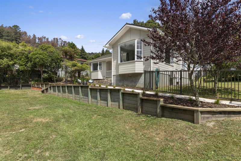 104 Kamahi Street, Stokes Valley, Lower Hutt - Carousel 17
