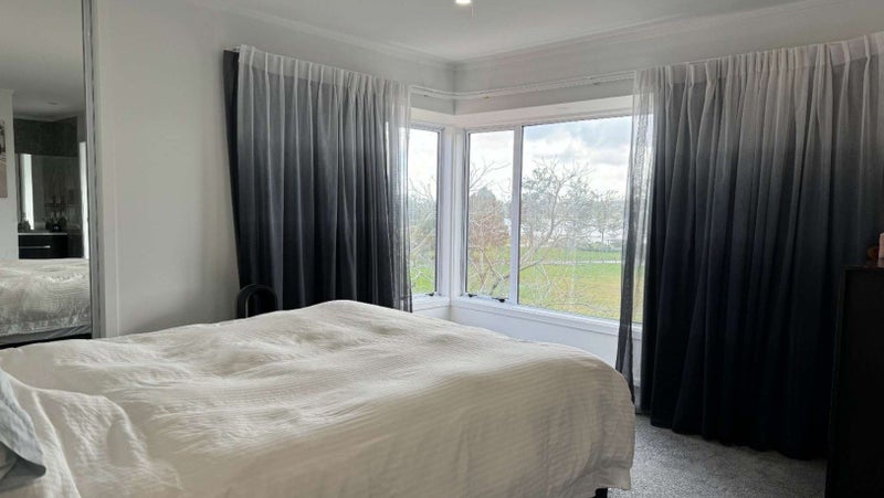 152 Lake Crescent, Hamilton Lake, Hamilton - Carousel 14