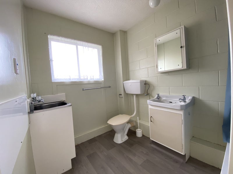 10/223 Grey Street, Hamilton East, Hamilton - Carousel 8