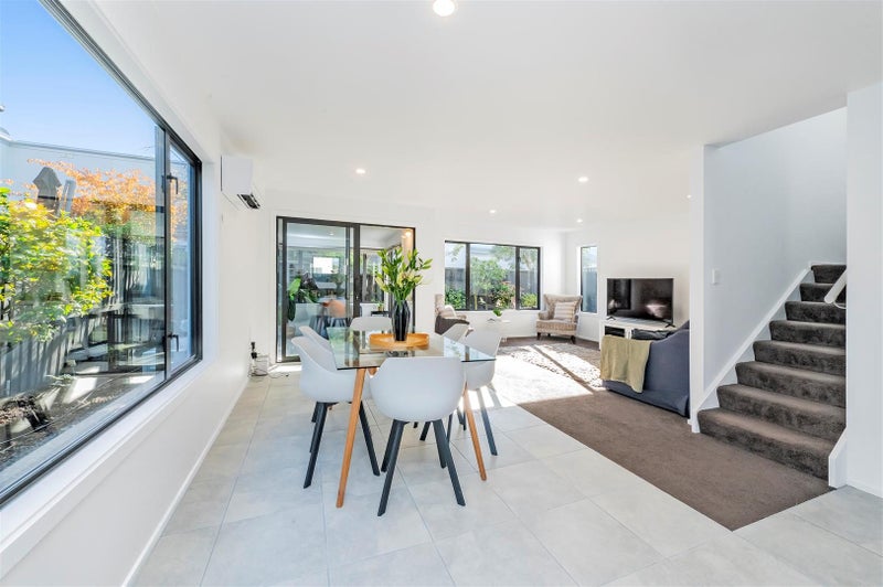 77 Canon Street, St Albans, Christchurch - Carousel 1