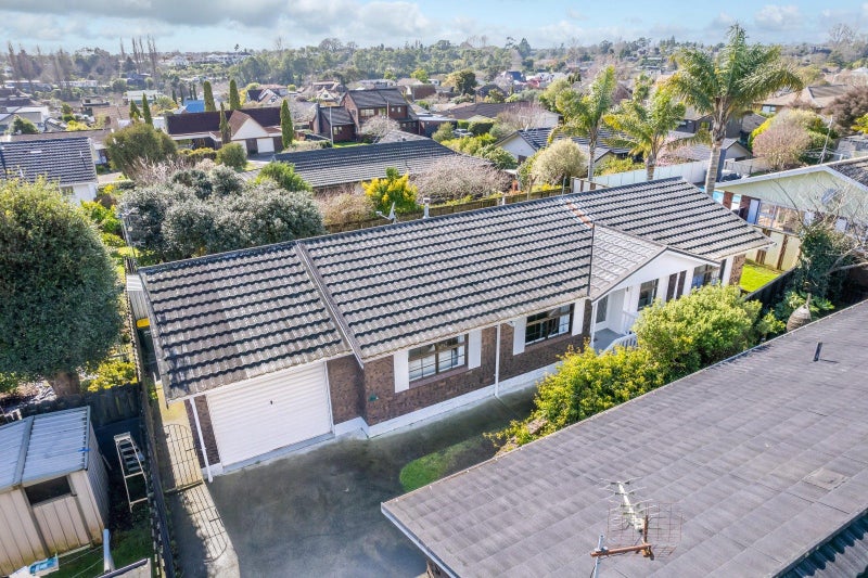 14 Wilfred Street, St Andrews, Hamilton - Carousel 1